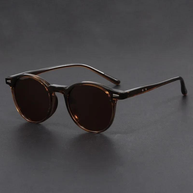 Korean Ultra Light Sunglasses Round Frame UV400 Retro Fashion Driving Shades for Men Women Trendy Versatile