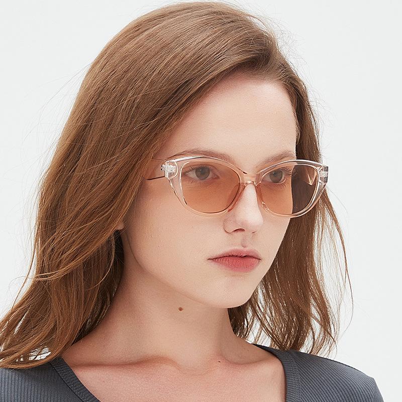 New Stylish Sunglasses Women Fashion Trendy UV400 Protection Sun Glasses for Men Travelling Hiking Sunglass