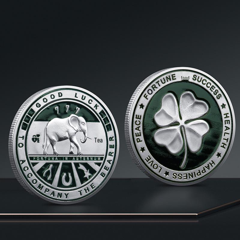 

Пам ятна монета «Конюшина-четверолисник та Слон» з 3D-рельєфом 40mm*3mm, 30g срібний