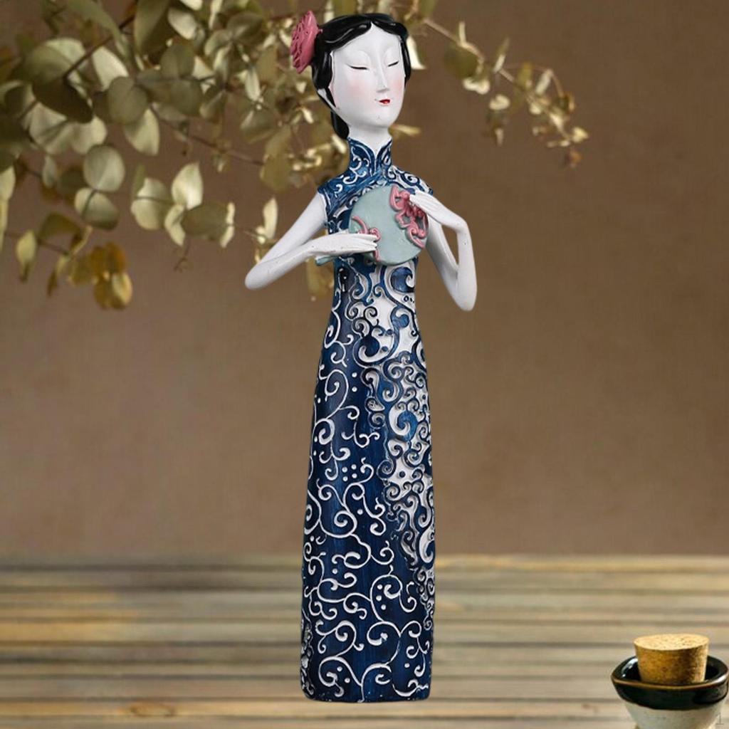 Chinese Ancient Lady in Qipao Statue