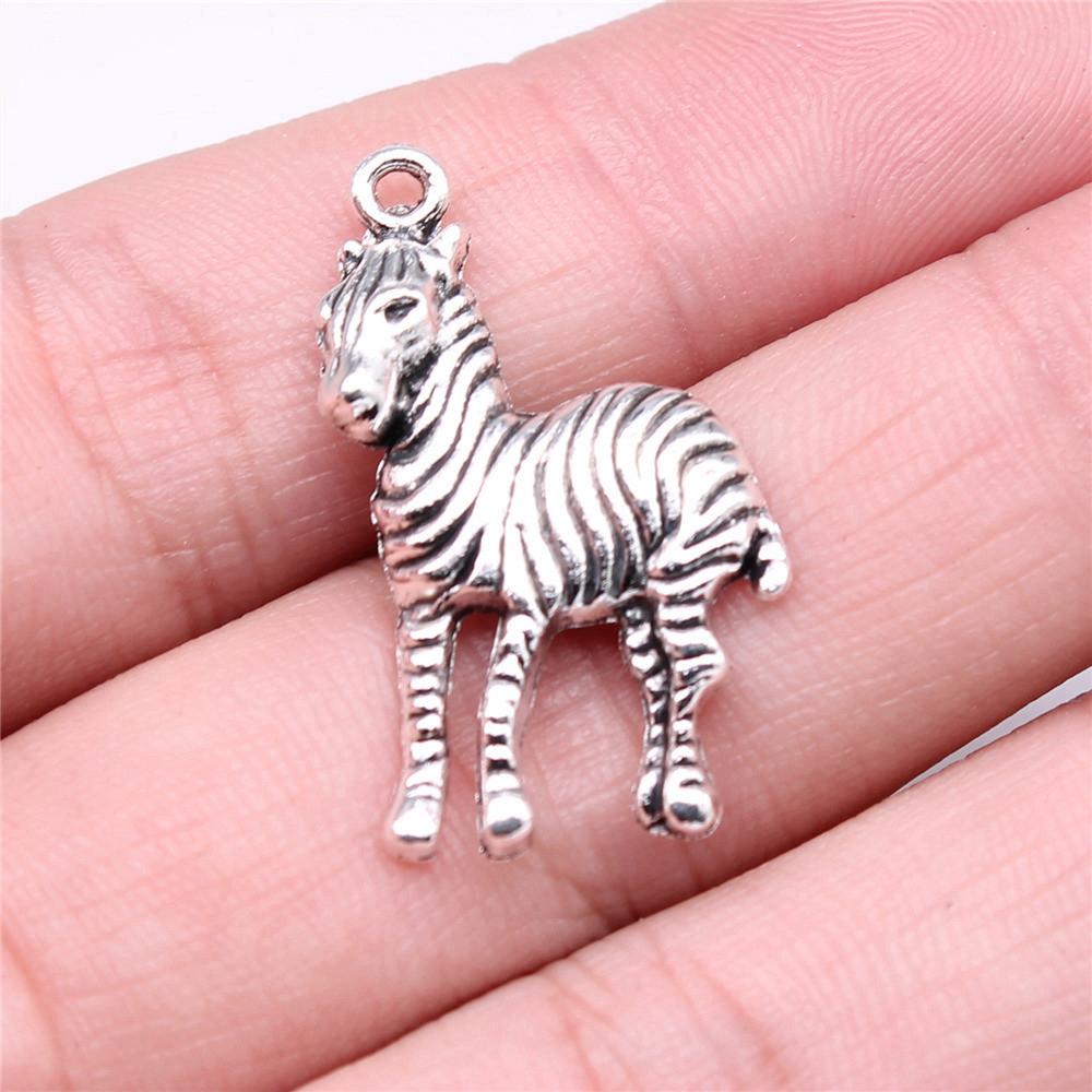 Charms Pegasus Horse Pendants Minimalist Jewelry Components QC095
