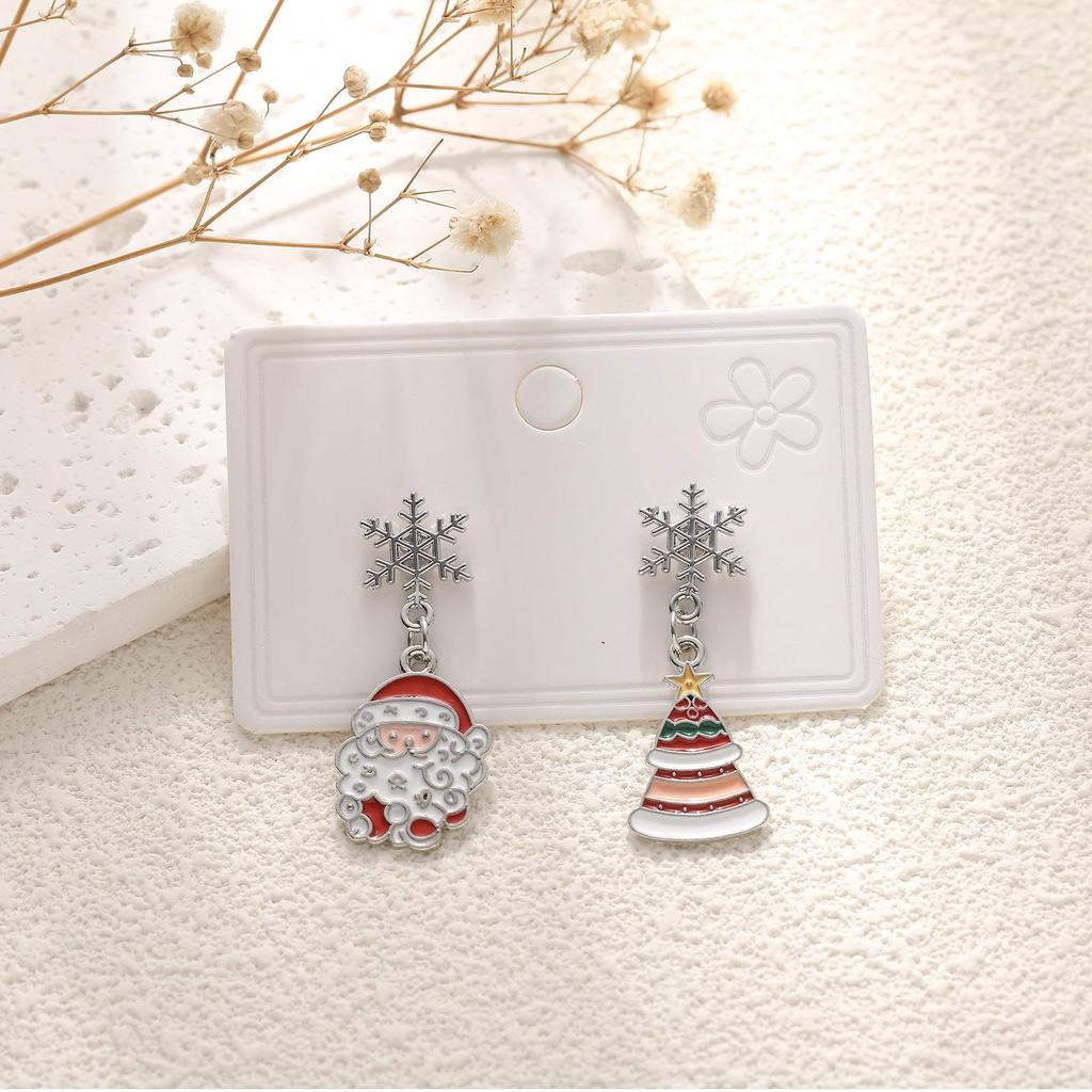 European & American Cartoon Rhinestone Christmas Earrings – High-End Asymmetrical Festive Jewelry for Women