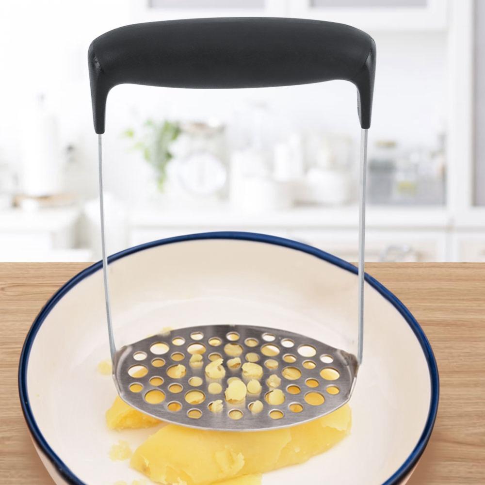 Heavy Duty Potato Masher Rust-proof Multi-Purpose Stainless Steel Masher Dishwasher Safe Easy Clean Fruit Vegetable Mashing Tool