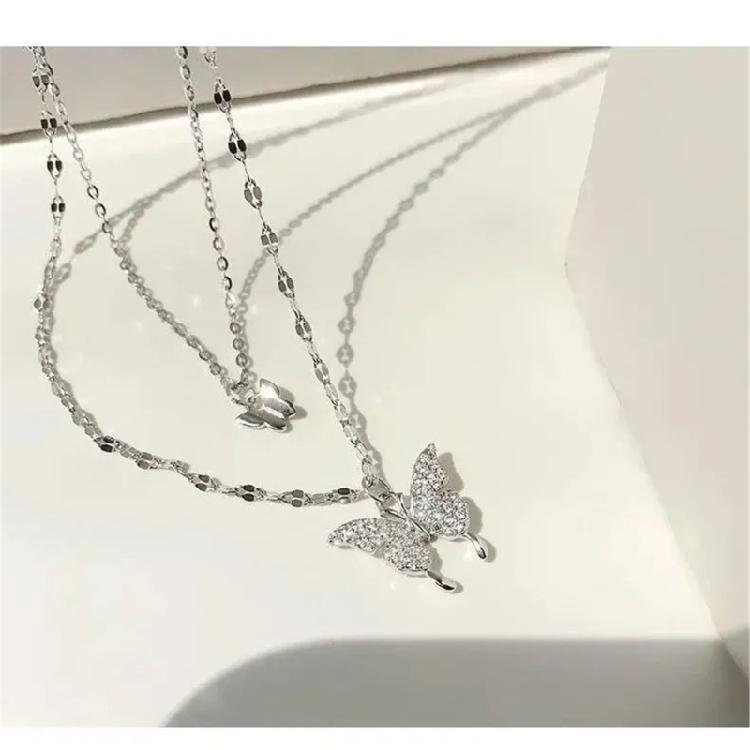 Sophisticated Butterfly Pendant Necklace Stylish Butterfly Pendant Necklace Unique Neck Chain for Everyday Wear