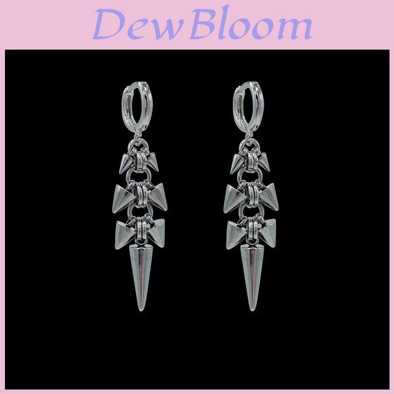 Geometric Zinc Alloy Hoop Earrings For Women With Moon Elements For Casual Wear