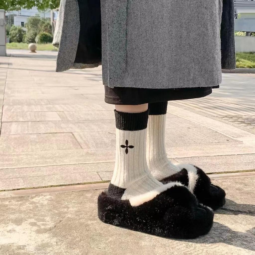 Princess Style Socks for Women Thickened Plush Warm Medium Tube Socks Embroidered Stockings In Autumn and Winter