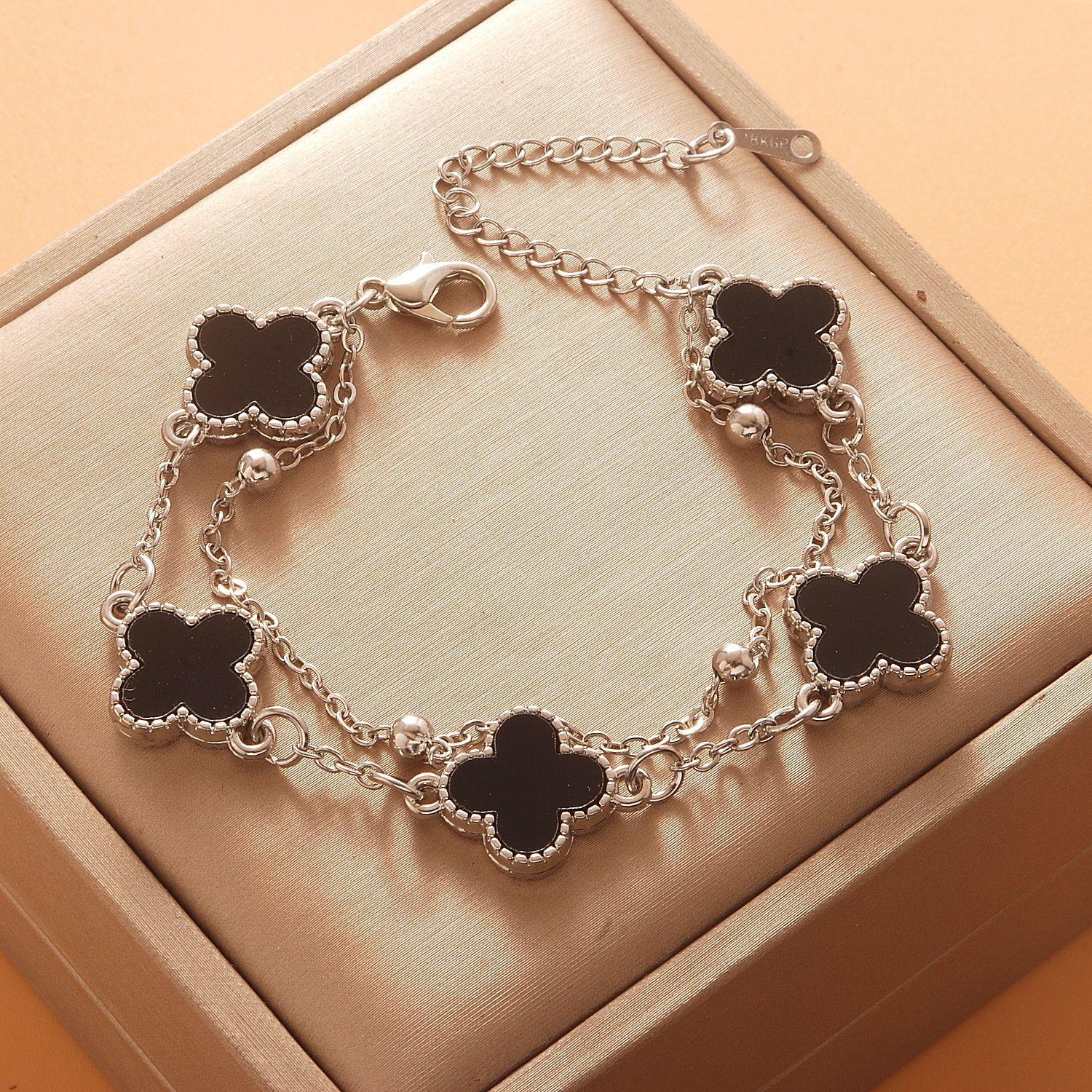 

Двухслойный браслет с пятью цветками и четырехлистным клевером для женщин, простой и модный браслет в стиле легкой роскоши