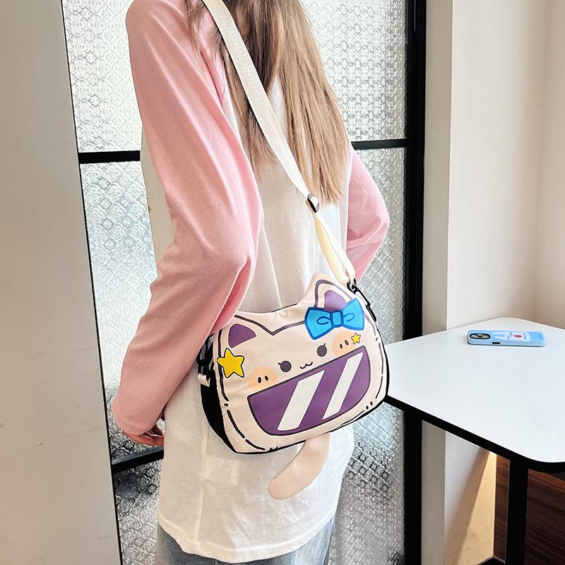 Cute shoulder bag, new casual and lightweight girl messenger bag, student travel shoulder bag, mobile phone bag.