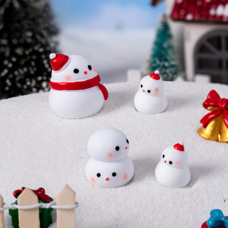 Cartoon Cute Christmas Snowman Figure Micro Landscape Snow Crystal Ball Diy Decorative Accessories Desktop Widgets