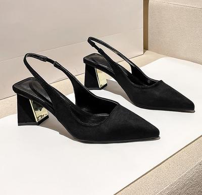 Fashion Summer New Pointed Solid Color Simple Shallow Mouth Comfortable Women's Outwear Back Strap Fashion Sandals Women
