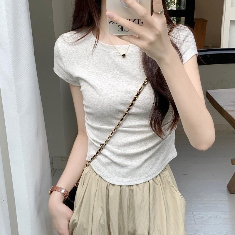 Forward Shoulder Round Neck Short-sleeved T-shirt for Women In Summer Design, Small Flying Sleeves, Slim Curved Hem Short Slim Body Garment