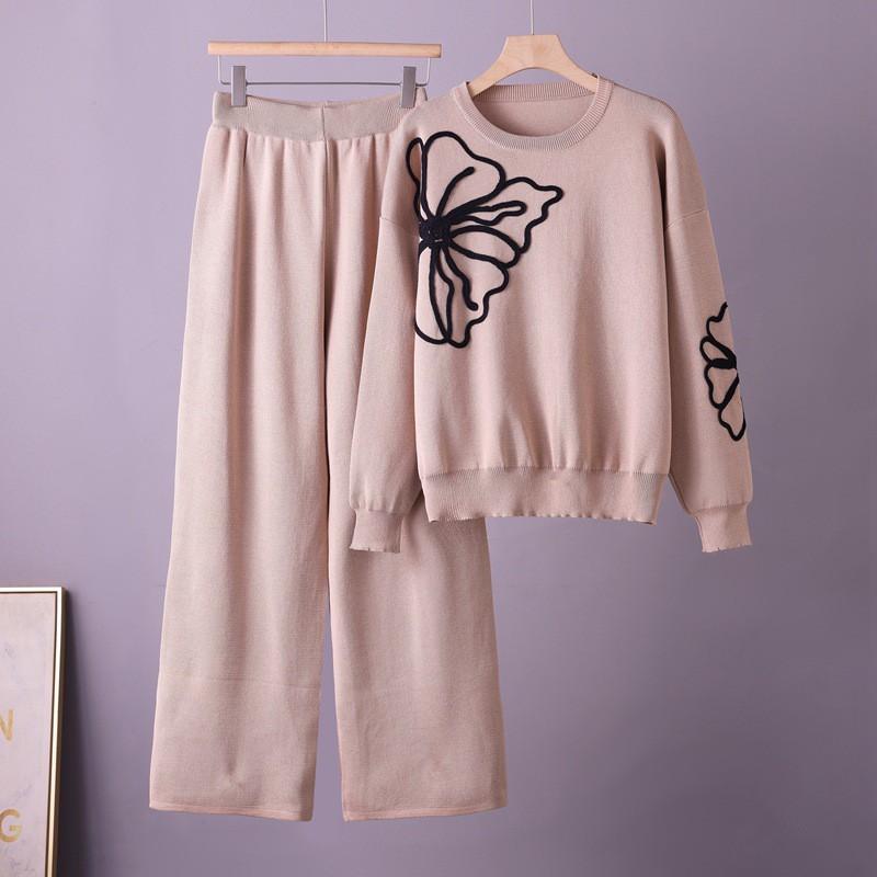 Womens Elegant Knit Set With Floral Embroidery Crewneck Sweater Wide-Leg Casual Pants