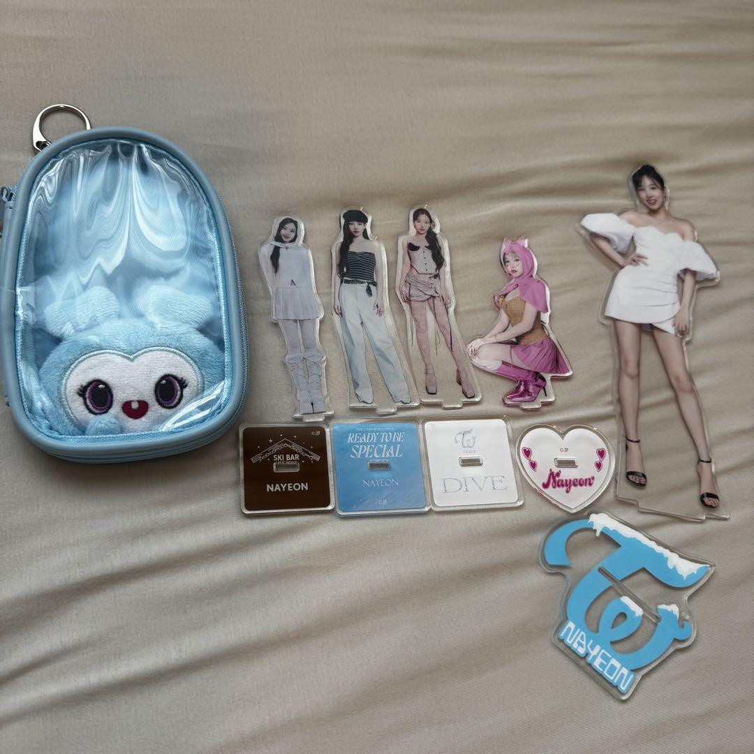 

[USED] TWICE Nayeon Acrylic Stand Acrylic Stand Pouch