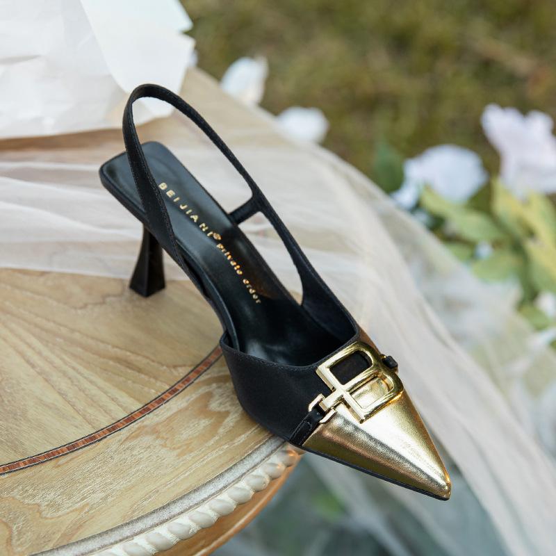 

Splicing B buckle pointed high heels women s rear strap bag head sandals women s light mouth single shoes color matching summer 34 чёрный