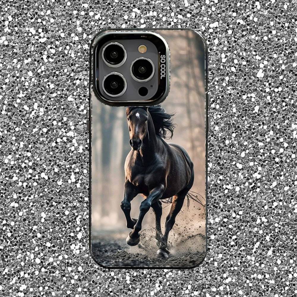 

Чехол для телефона с изображением животного Лошадь для iPhone 16,15,14,13,12,11,Pro,XS,Max,Plus,Mini,SE Черный Конфетный Матовый Ударопрочный Чехол iphone14plus