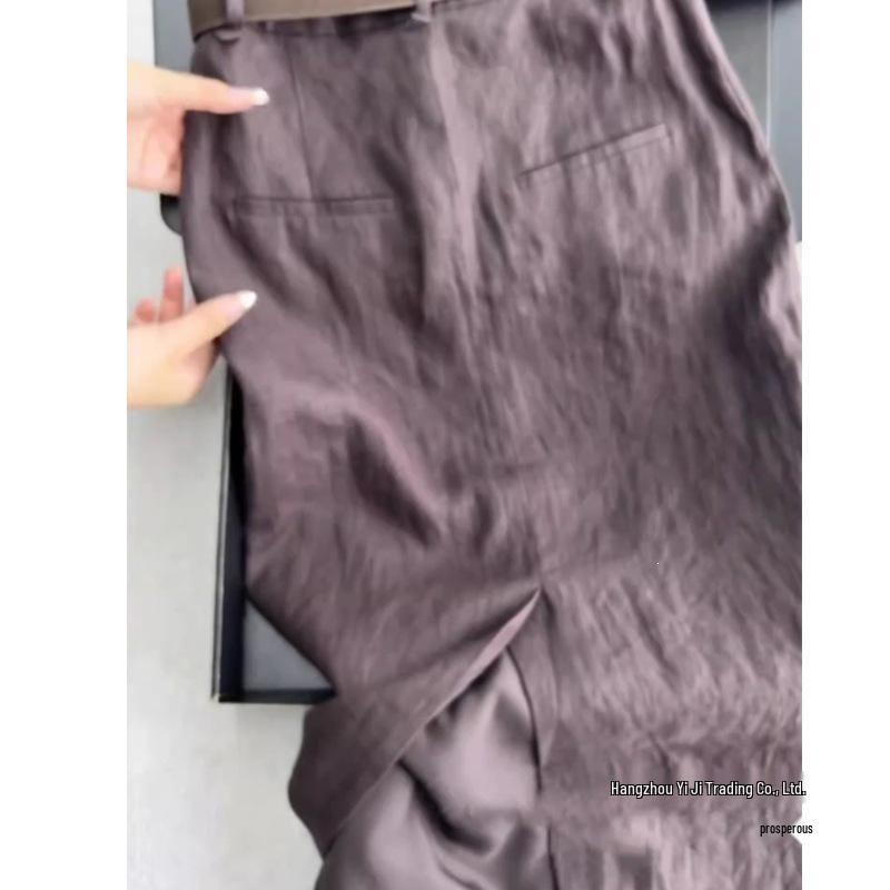 2025 Elegant Khaki Summer Set: Stylish Hollowed-Out Top & Outfit