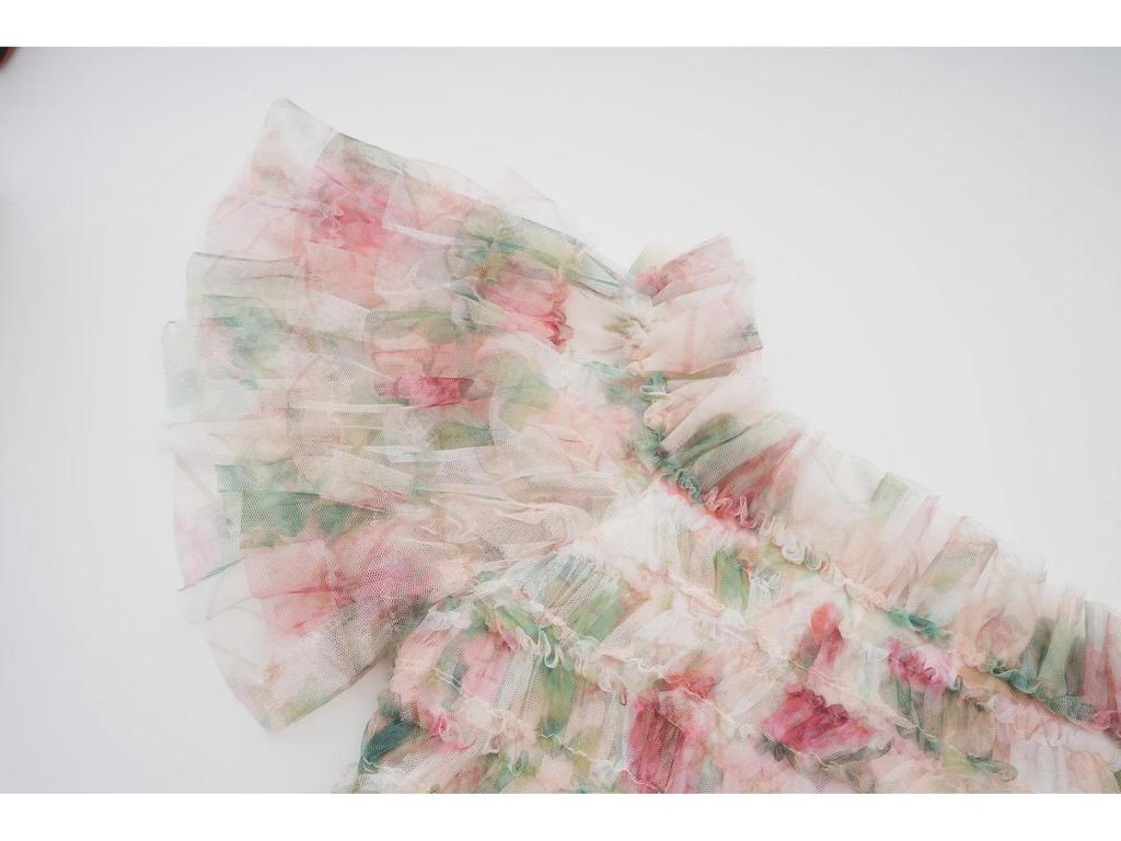 Middle Eastern Floral One-Shoulder Short Dress, Fresh and Sweet Commuter Style with Popular Embroidered Design