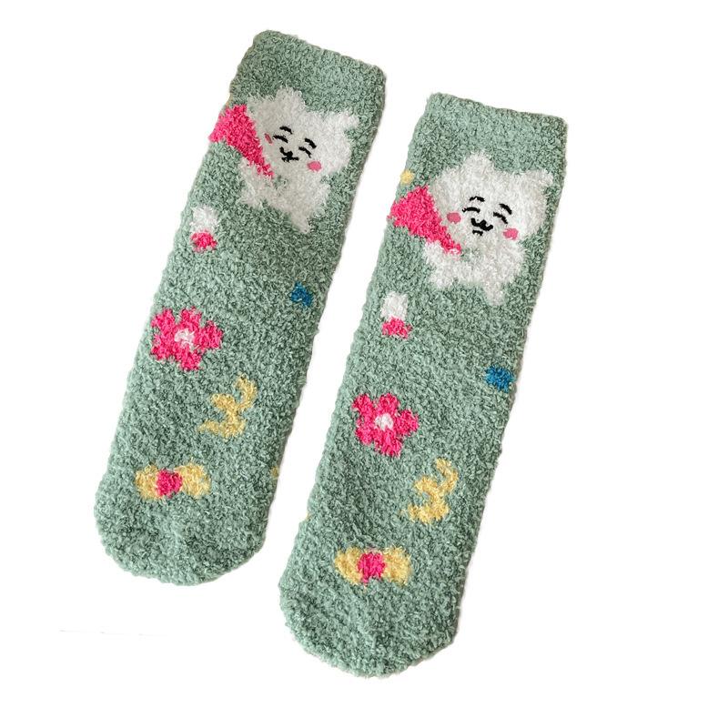 Winter and Autumn Thick Sleeping Coral Fleece Socks for Women, Postpartum Floor Mid-calf Socks with Cartoon Embroidery