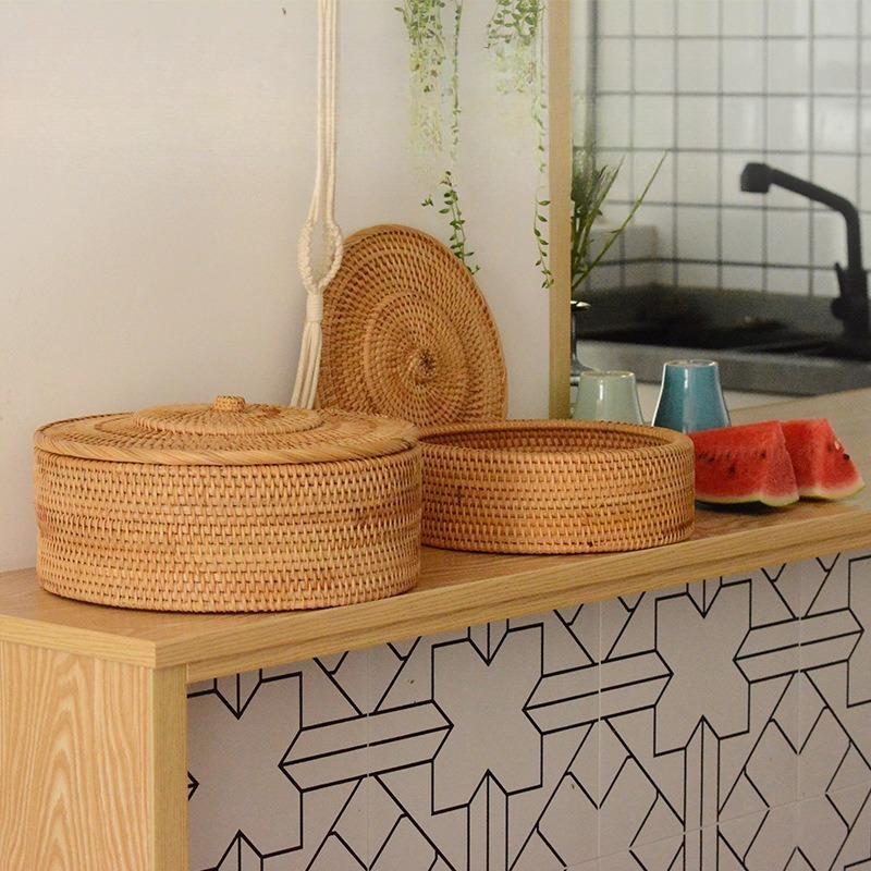 Rattan Storage Box Woven Organizer Boxes Multifunctional Organizing Case Luxury Round Food Cases with Lid Organizers Furniture