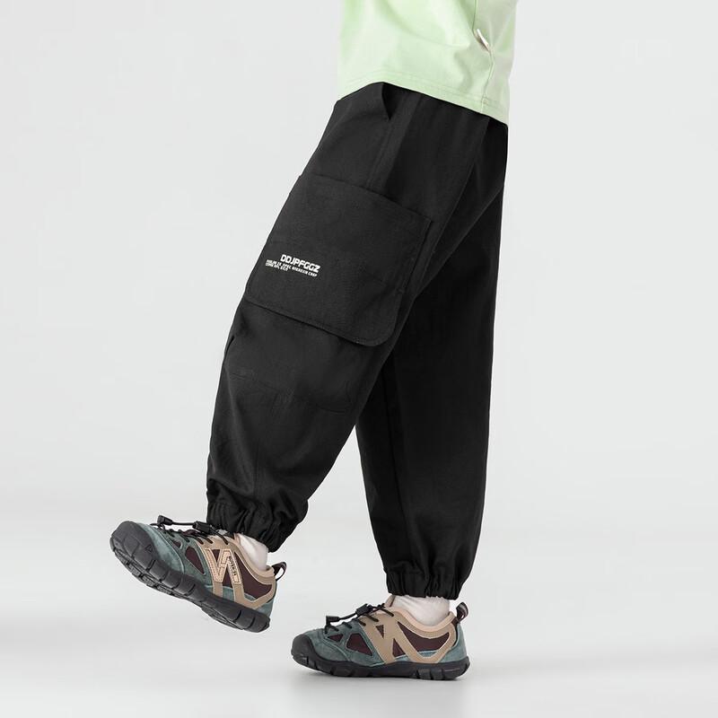 Boys Loose Fit Cargo Jogger Pants 110