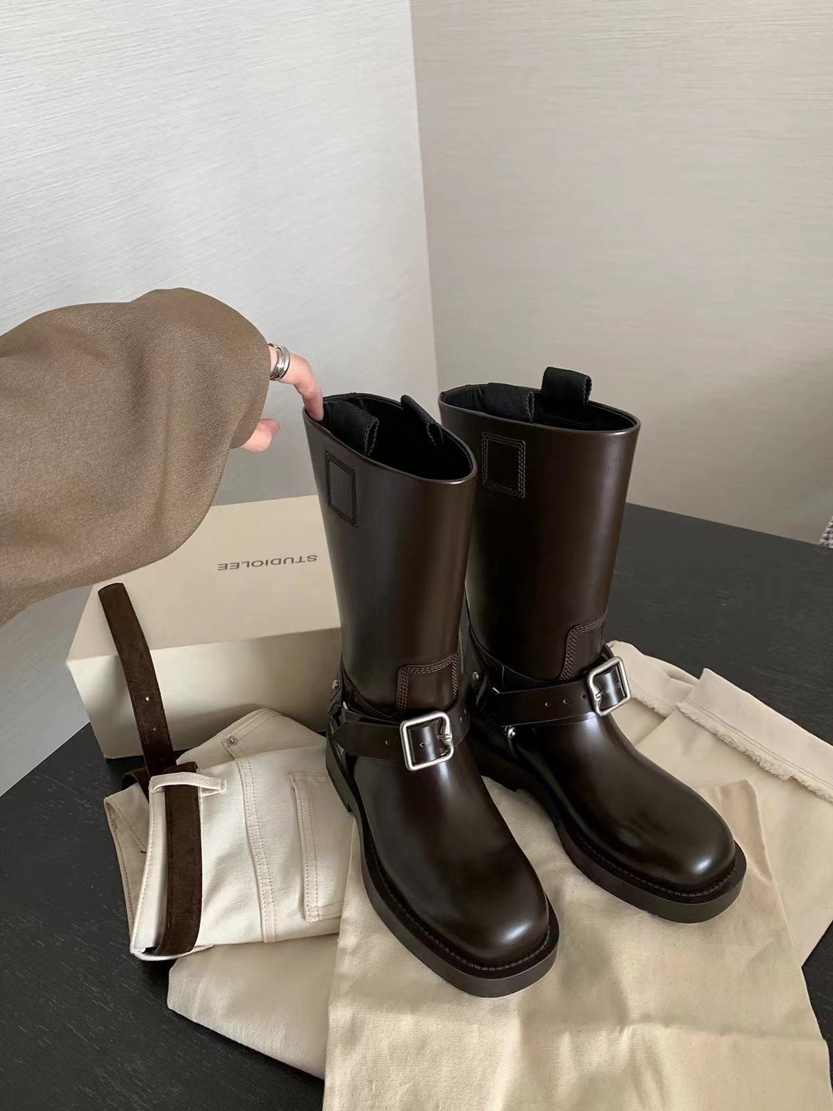 

Grape mother studiolee round head thick sole thick heel belt buckle temperament medium tube knight boots women s breathable non-slip 35