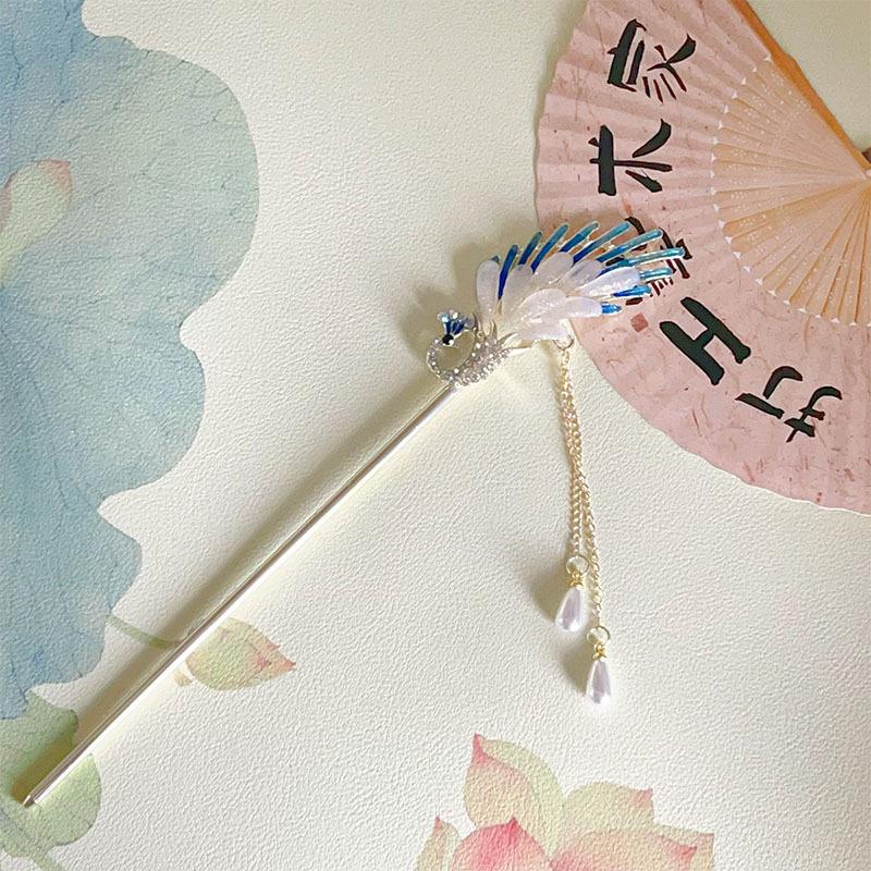 Blue Peacock Hairpin Women's High-end Sense New Chinese Hair Accessories Hairpin Antique Xiuhe Headdress Fringed Step Hairpin