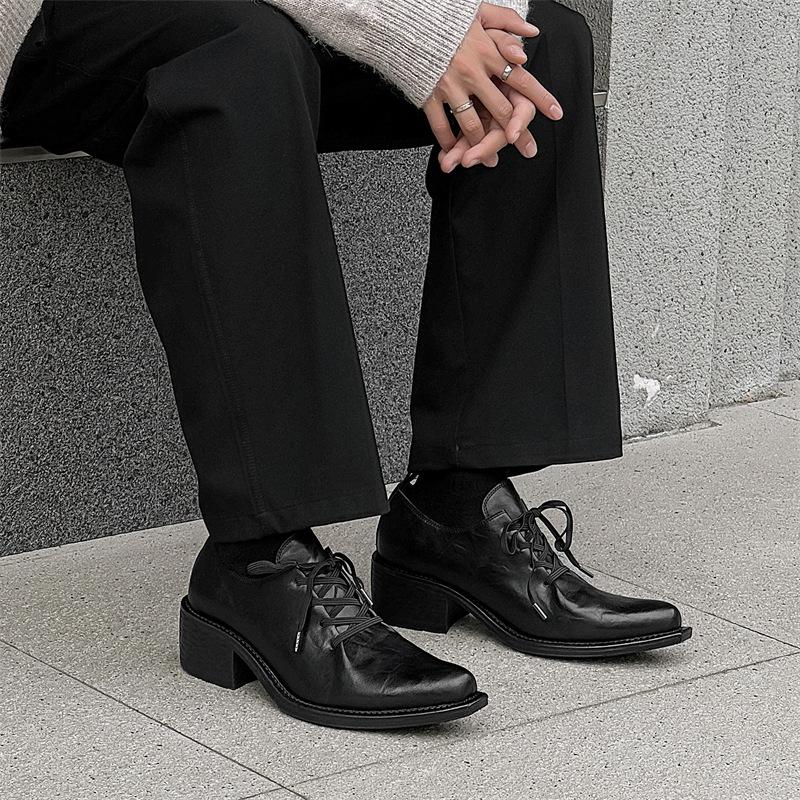 

2024 новые нишевые плиссированные заостренные кожаные туфли мужские туфли дерби на платформе 12127-J 38 чёрный