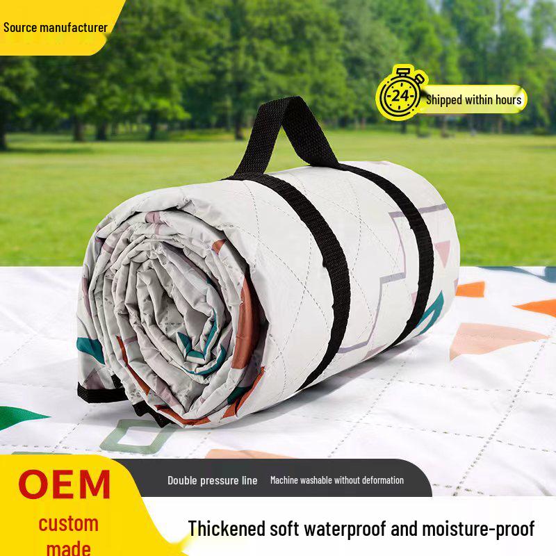 Thickened Moisture-Proof Outdoor Mat: Lawn, Picnic, Beach & Camping