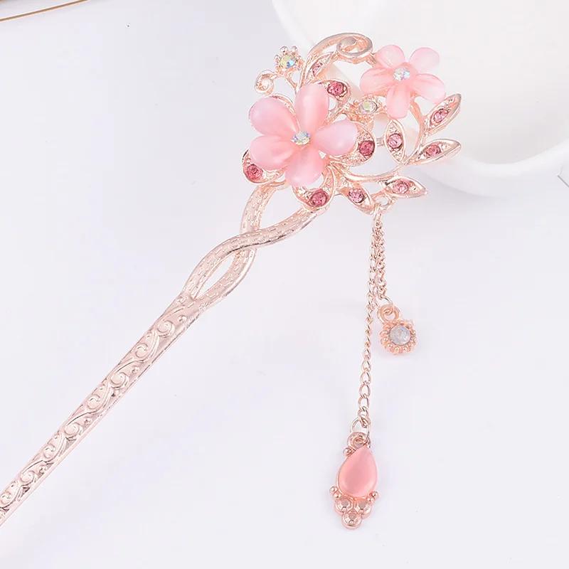 Chinese style, women's hair clips, metal flower biscuits, hair clips, jewelry. 2025