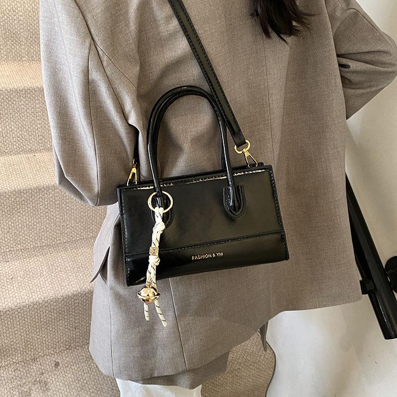 Fashion Portable Small Square Bag Women's New Shoulder Bag Versatile Messenger Bag