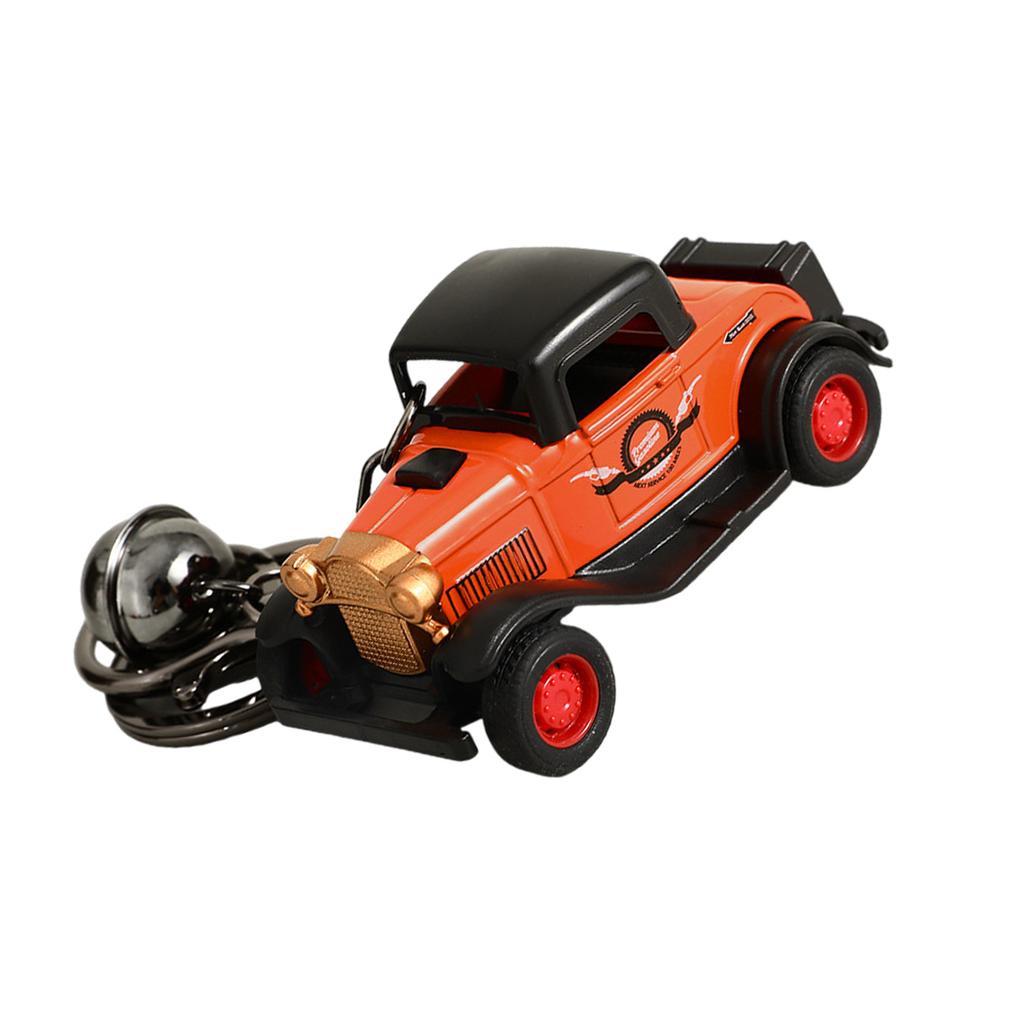 Vintage Car Inspired Keychain Accessory For Men And Women Perfect For Auto Enthusiasts And Fashionable Bag Decoration