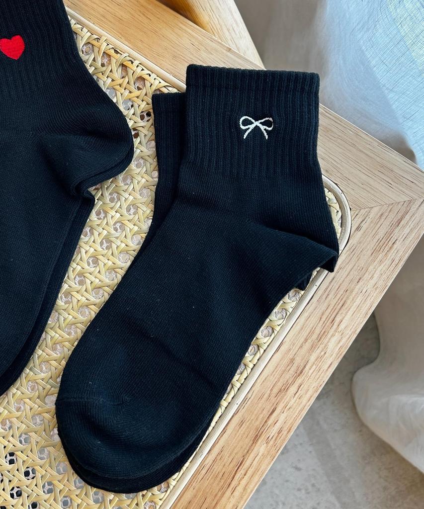 WEGO Motif Embroidered Ankle Socks with Pile School Sizes Pattern 2 Women's Soles, Gift, 23-25cm,