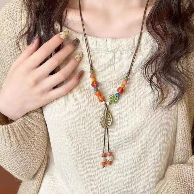 Chinese Style Ceramic Bead Pendant Necklace For Women Round Leaf Long Sweater Chain Necklace Aesthetic Jewelry Gift