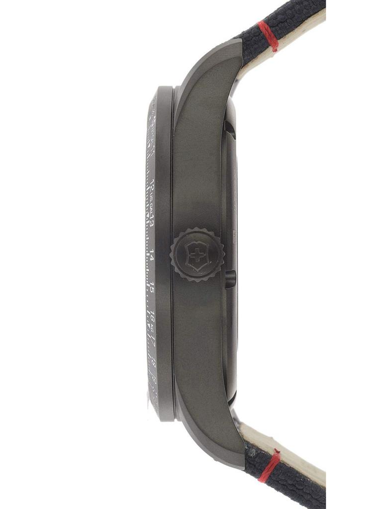 Uhr AIRBOSS Schwarzes PVD-beschichtetes Edelstahlgehäuse Blaues Zifferblatt Blaues Stoffarmband Geschenk 241820 [Victorinox] (316L) [