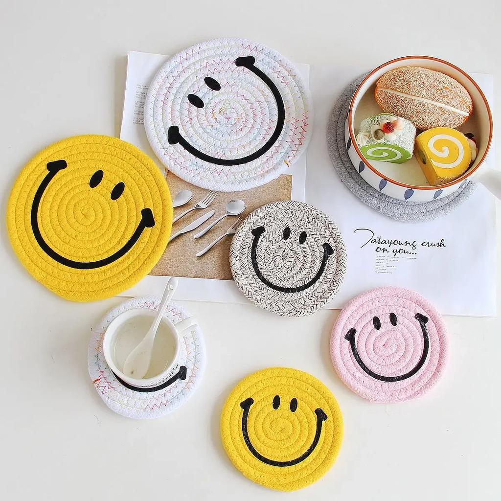 Smile Face Cup Coaster Coffee Drinks Table Mat Protective Placemat Cup Holder Heat Insulation Pad Kitchen Accessories Home Decor