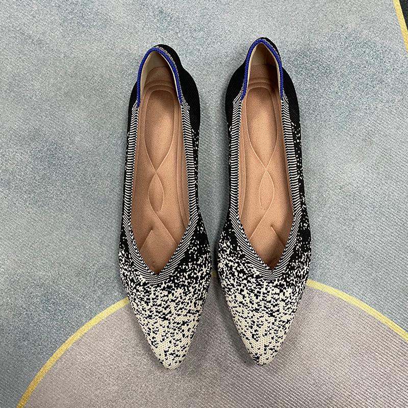 Classic Queen Women's Pointed Toe Fly-Knit Flats, Multicolor, Plus Size 41-43