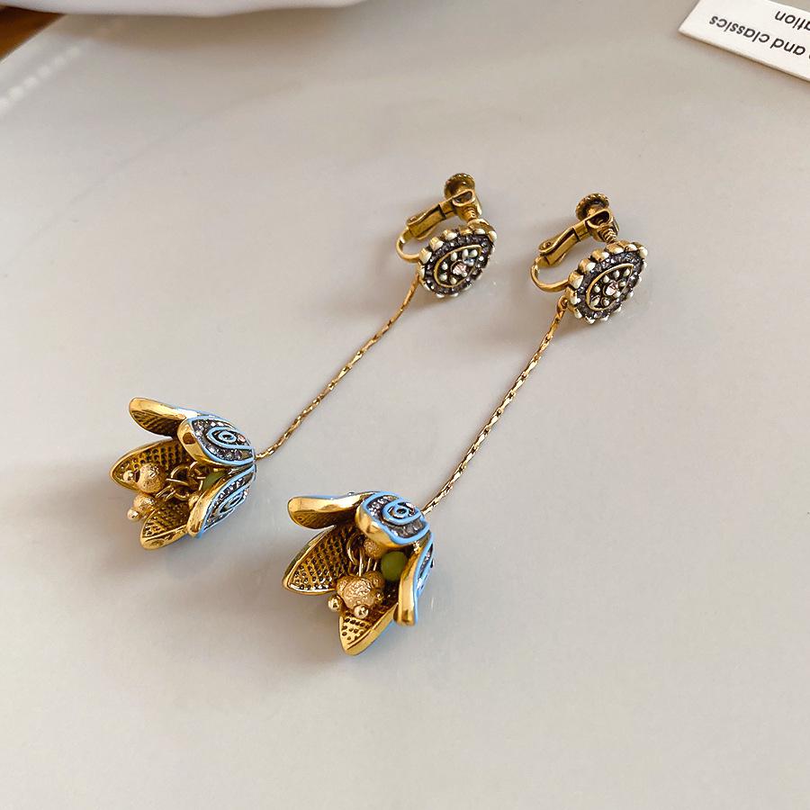Zircon Oil Drop Flower Vintage Court Style Clip-On Earrings - Light Luxury Jewelry