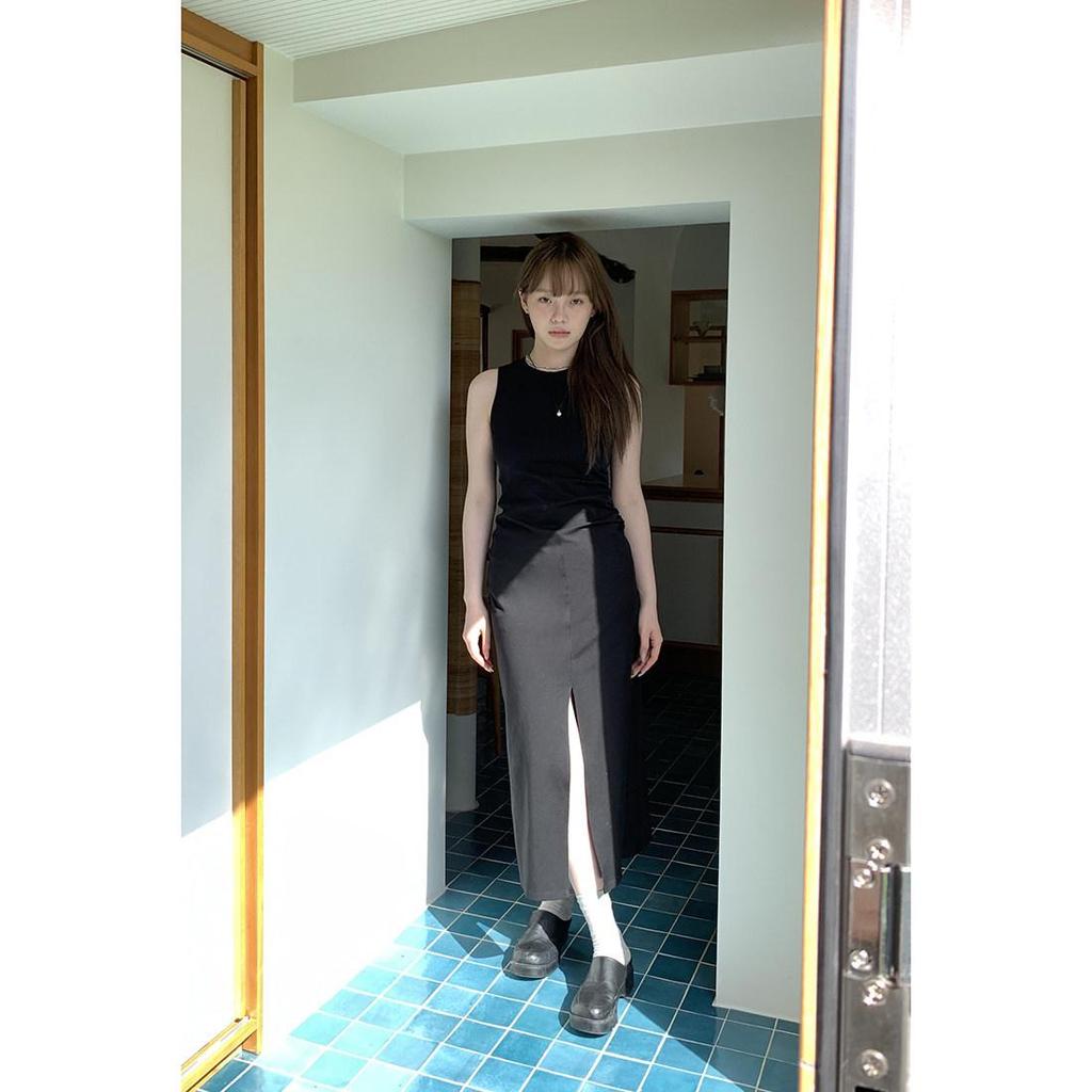 Hello Eat Simple Sleeveless Midi Dress - Spring/Summer 2026 Minimalist Style