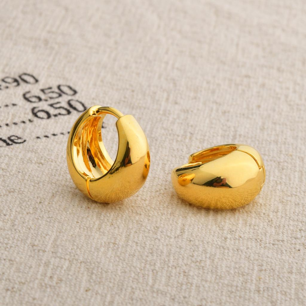 Dongdaemun ins new round glossy ear buckle brass plated real gold simple earrings blogger Internet celebrity same earrings