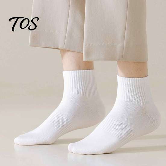Moisture Wicking Cotton Socks 5 Pair Crew for Men Women, Extra Loose Ankle Sports Socks, Non-Binding Breathable Solid Color Versatile Athletic All Day