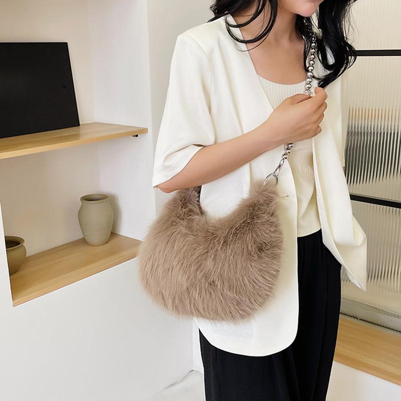 Bolso de Hombro Dumpling Peludo Color Caramelo Diseño Nicho Cadena de Perlas Bolso Cruzado de Axila Mini Bolso de Mano Y2K Trendy Para Mujer