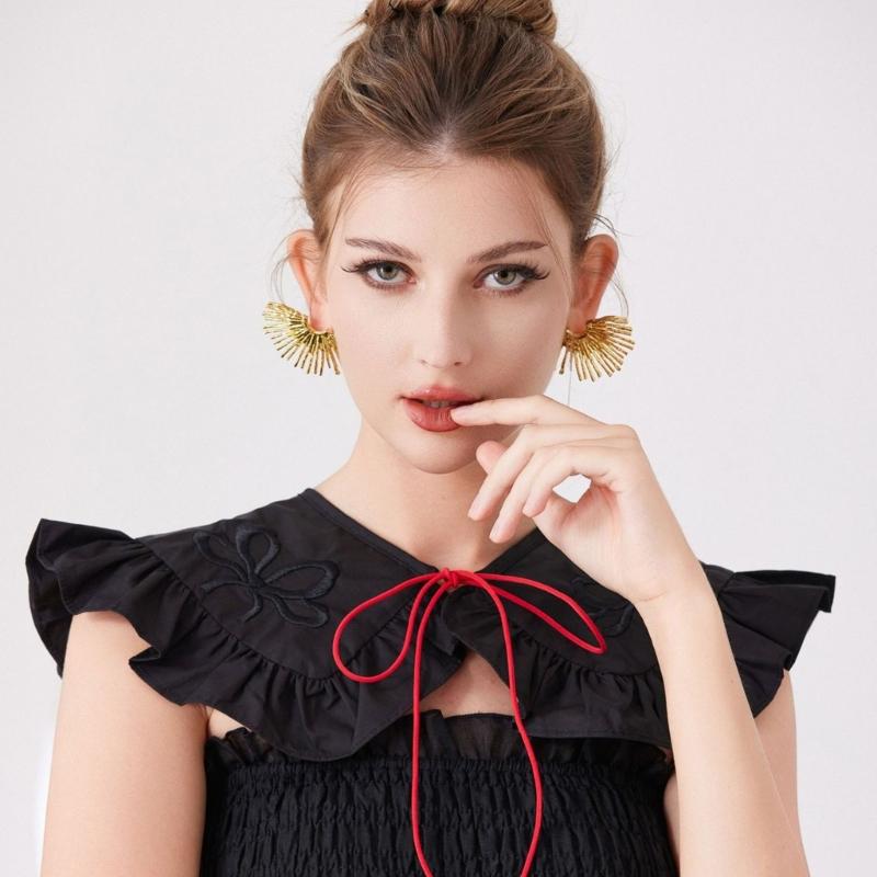 CourtStyle Detachable Collar with Ruffle Trim and Embroidery Bowknot Shirt Collar Shawl Wrap Formal Occasion Accessory