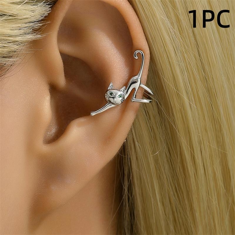 

New Funny Cute Small Black Cat Earrings for Women Girl Fashion Lovely Cartoon Animal Earrings Daily Party Jewelry Gift Accessory