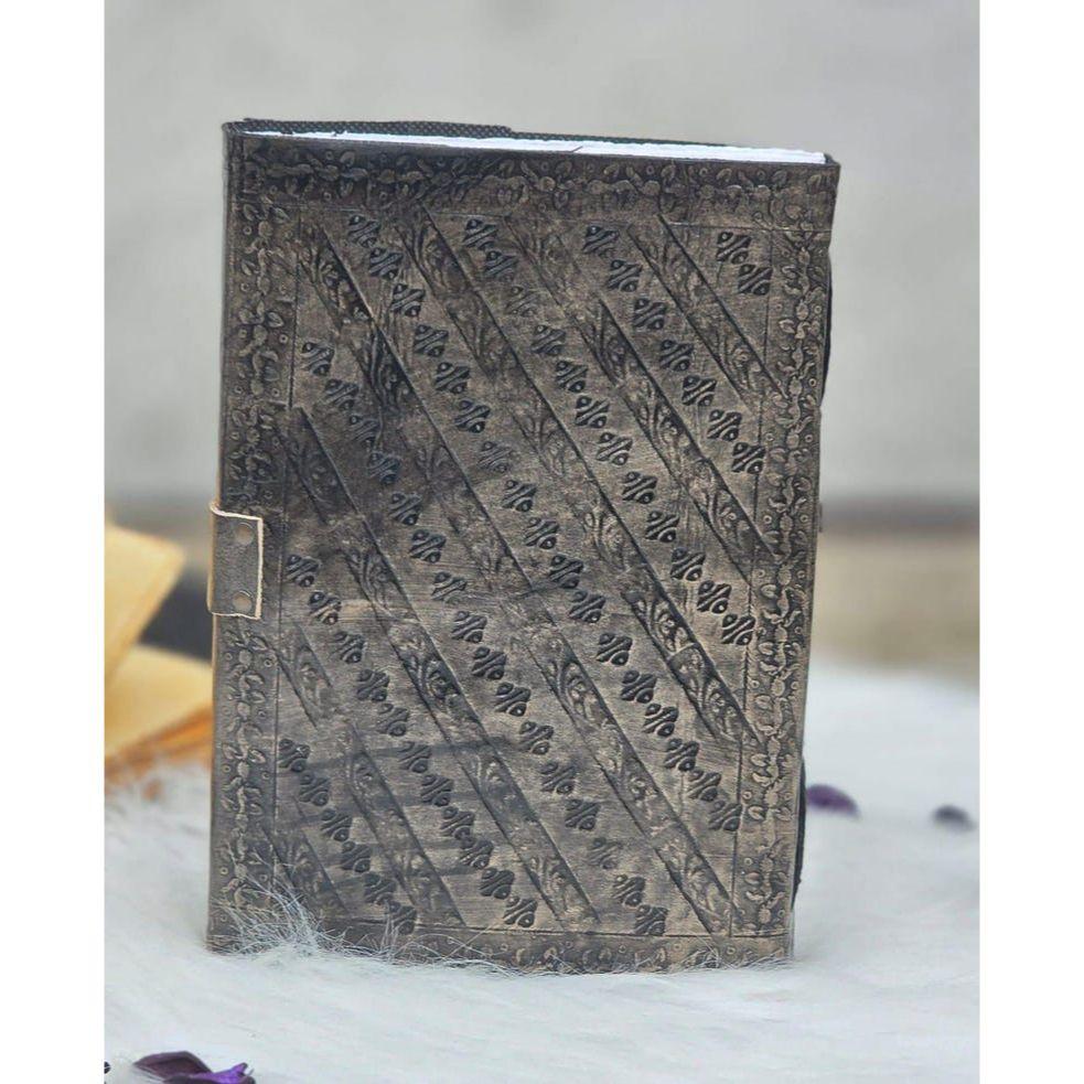 Handcrafted Tree of Life Embossed Leather Journal, Blank Notebook, Sketchbook,Christmas gift for him/her, Personalised Travel Vintage Diary