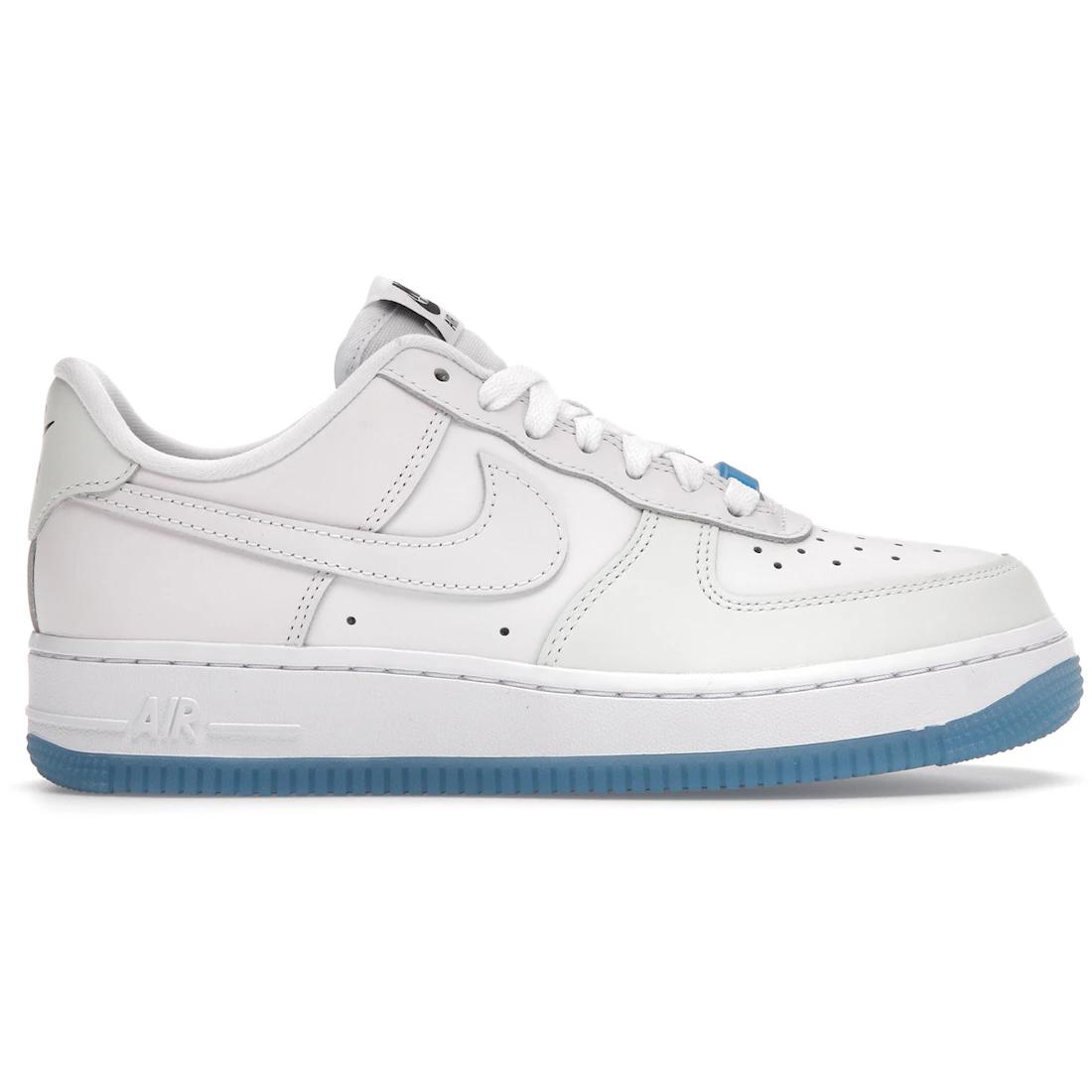 

Sneaker Nike Air Force 1 Low LX UV Reactive (Women s)(DA8301-100) 38