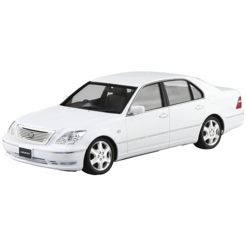 Aoshima Bunka Kyozai 1/24 Scale The Model Car Series No. 136 Toyota UCF31 Celsior 2005 Plastic Model Kit, Pre-painted