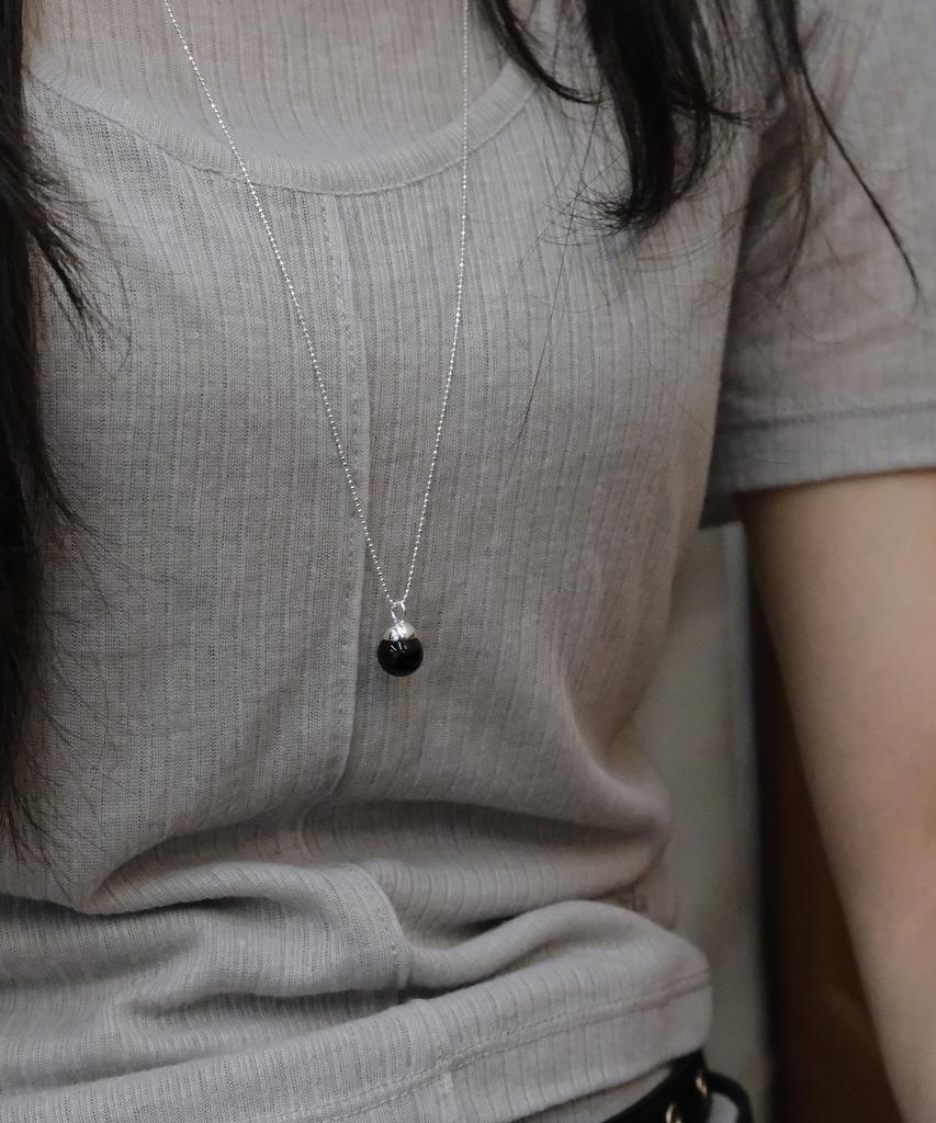 Poetryhaus Black Onyx Long Necklace