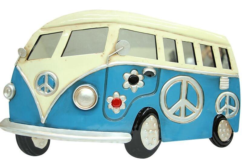 

Панно из микроавтобуса с цветами