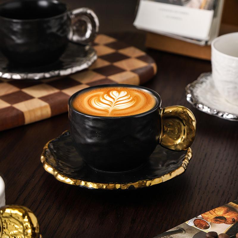 New Ceramic Embossed Coffee Cup and Saucer Black White Ceramic Latte Coffee Mug Exquisite Afternoon Tea Flower Tea Cup Milk Mug