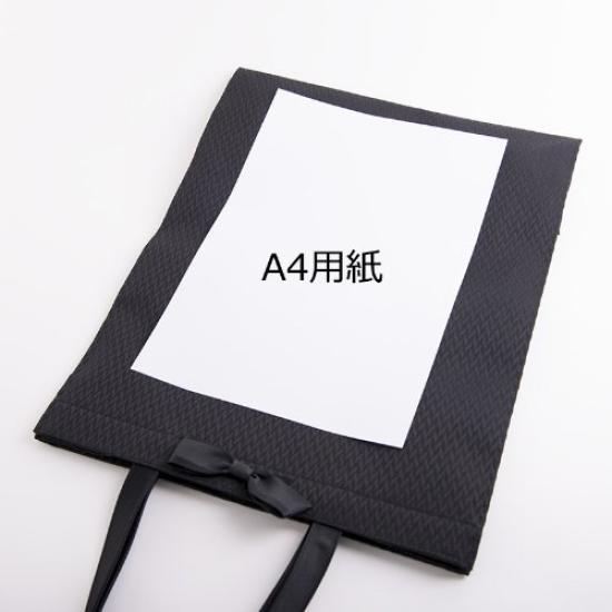 Large, ribbon-adorned sub-bag, fits B4 documents, made in Japan, suitable for both formal and formal occasions, perfect for weddings, school entrance